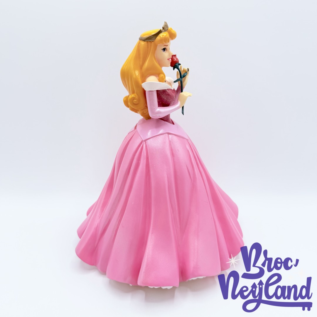 Tirelire-Aurore-La-Belle-au-Bois-Dormant-Disneyland-Paris-Disney-plastique-princesse-rose-26-cm (1)