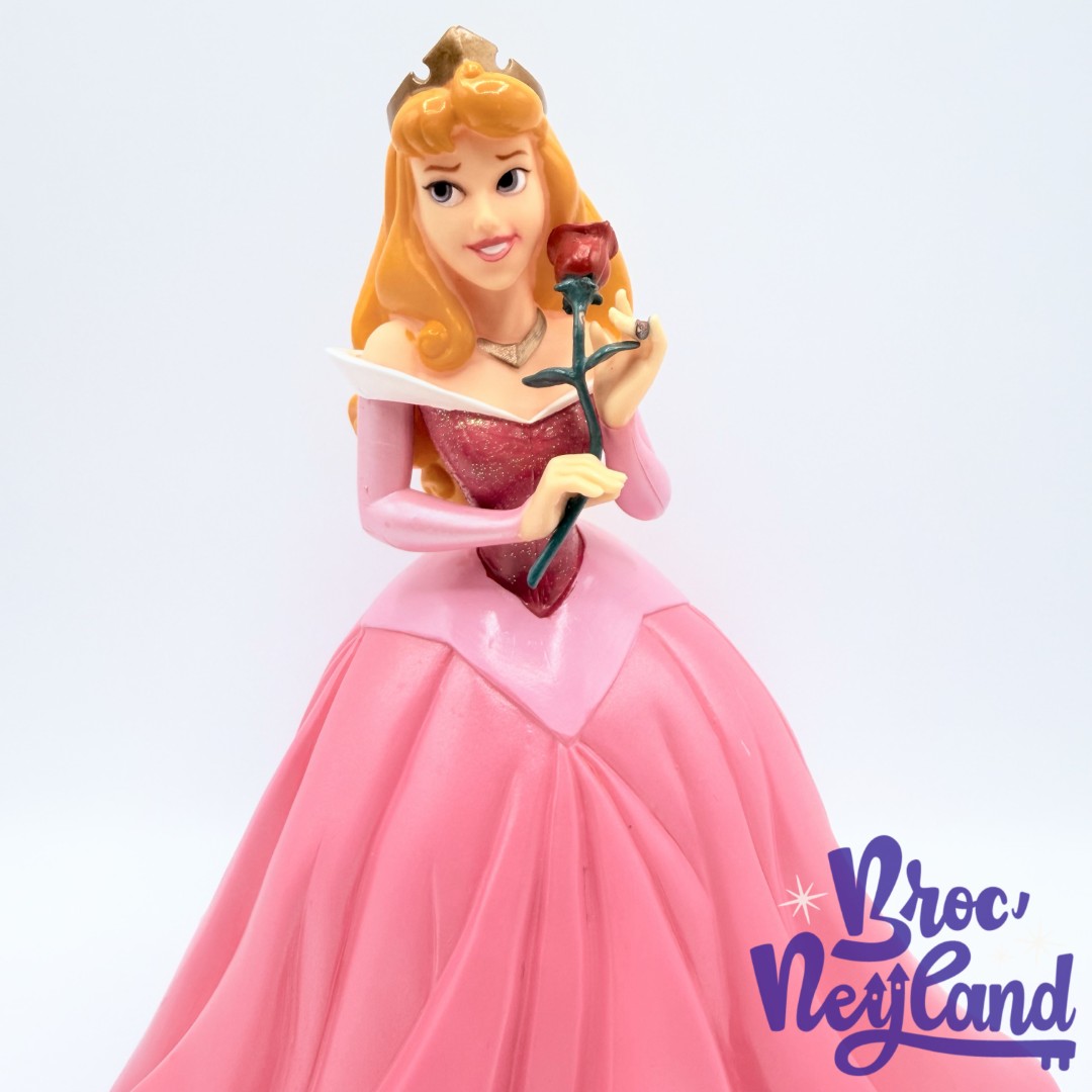 Tirelire-Aurore-La-Belle-au-Bois-Dormant-Disneyland-Paris-Disney-plastique-princesse-rose-26-cm (5)