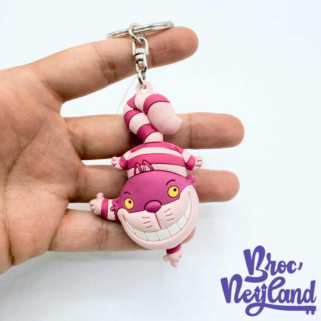 Porte-clés-Chat-Cheshire-Alice-au-pays-des-merveilles-Disneyland-Paris-Disney-figurine-plastique-rose (2)