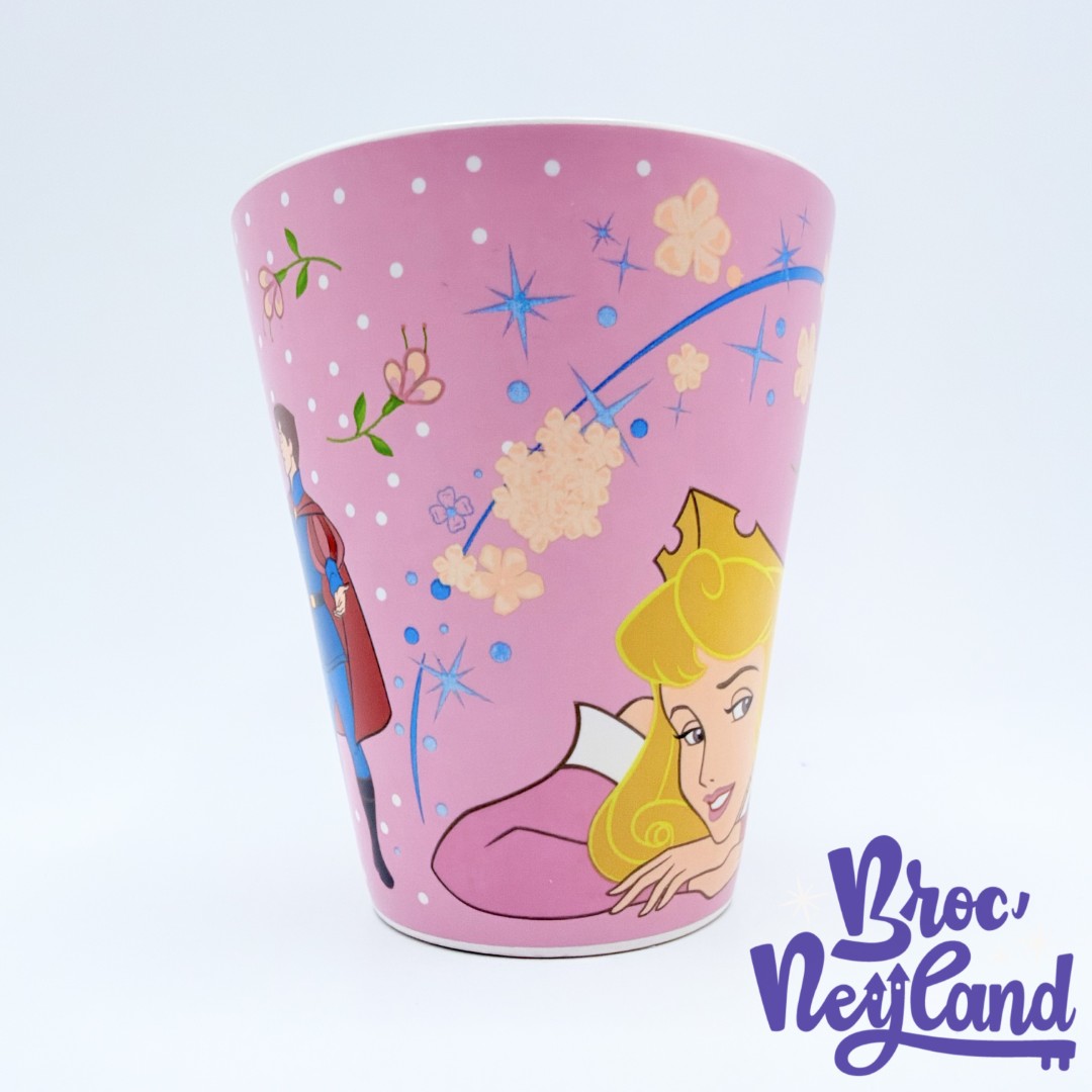 Tasse-Aurore-La-Belle-au-Bois-Dormant-Disney-mug-Prince-Philippe-rose (3)