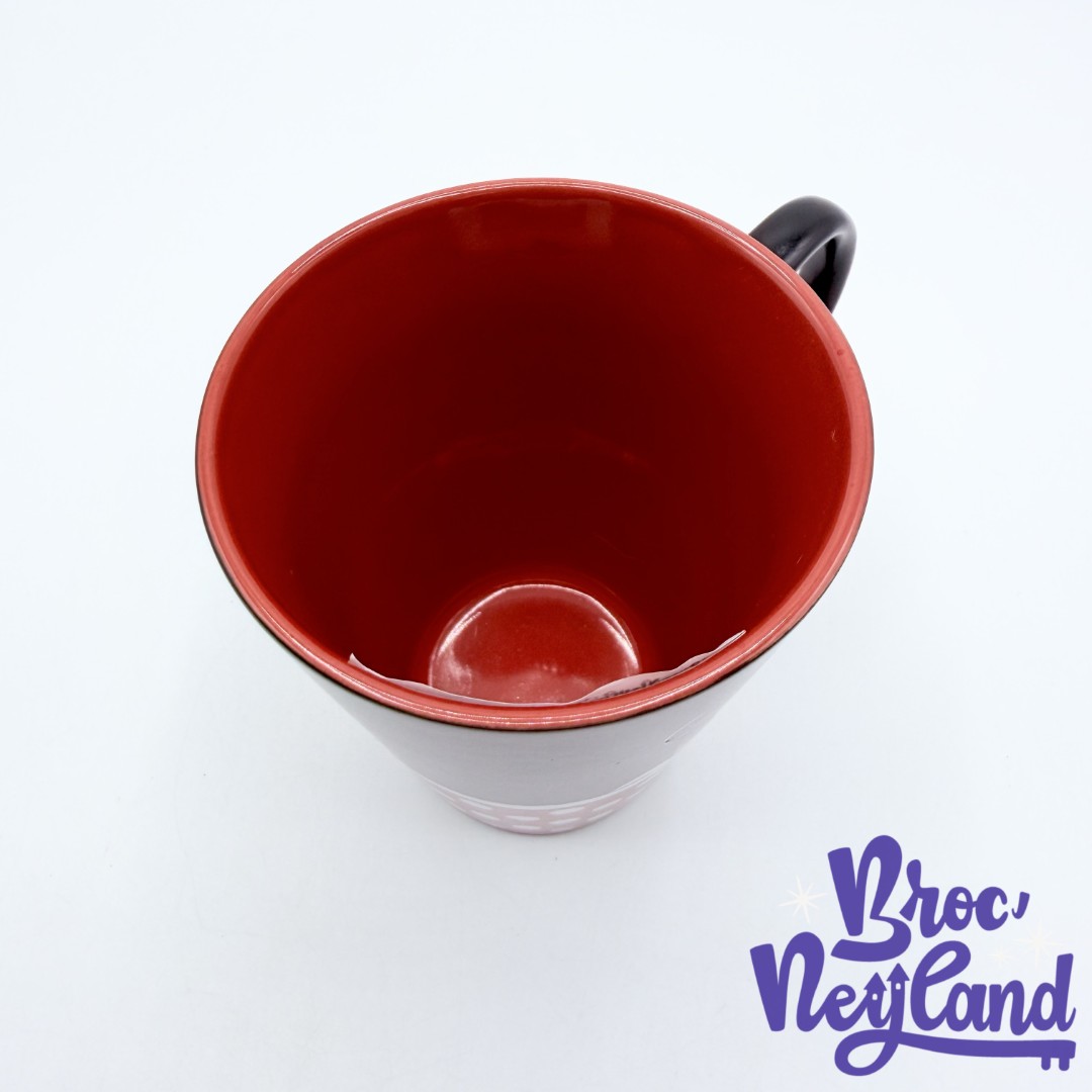 Tasse-Minnie-Mouse-Disney-ABYStyle-mug-rouge-noir-pois (3)