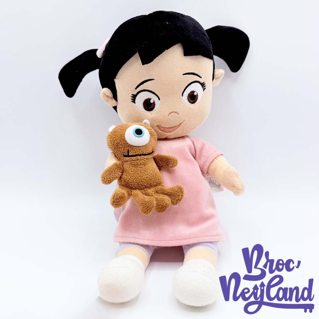 Peluche-Bouh-Monstres-et-Cie-Disney-Store-Boo-petite-fille-doudou-Little-Mikey-36-cm (3)
