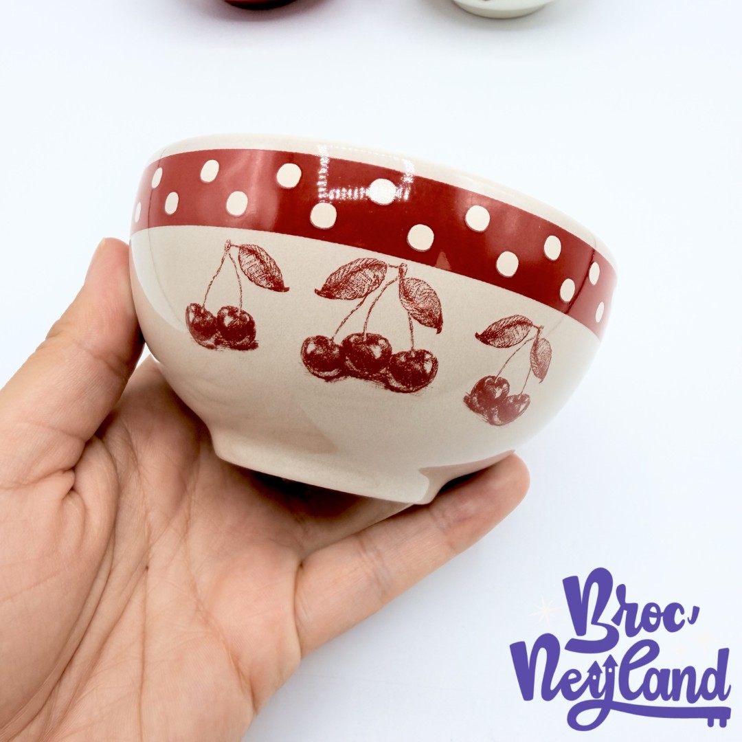 Petits-Bols-Minnie-Mouse-Cerise-Disneyland-Paris-Disney-rouge-pois-set-3-ramequins (2)