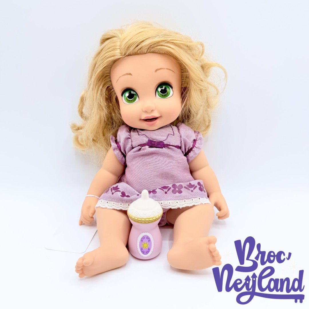 Poupée-Raiponce-Animators-Collection-Origins-Disney-Store-bébé-34-cm (2)