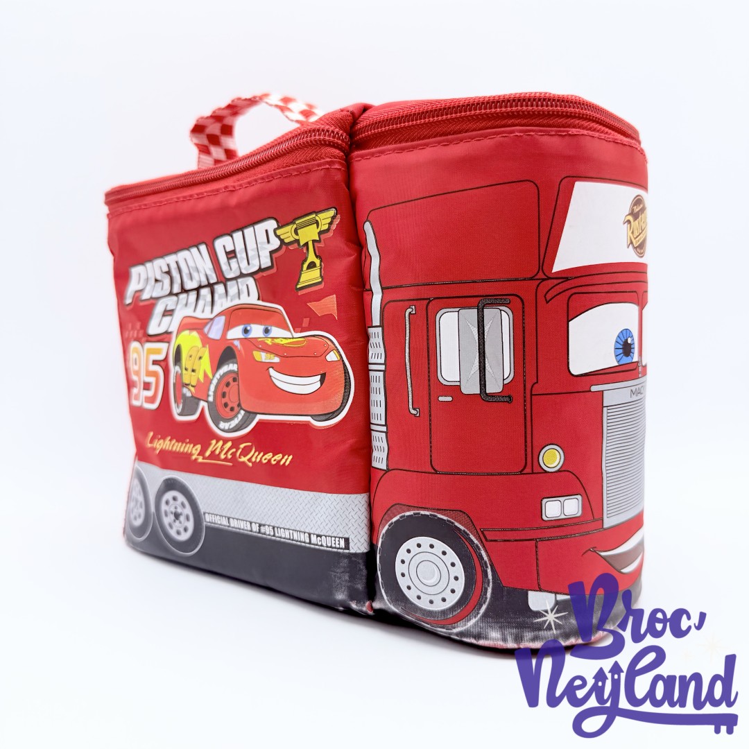Sac-isotherme-Cars-Mack-Flash-McQueen-Disney-Store-glacière-sac-pique-nique-rouge (3)