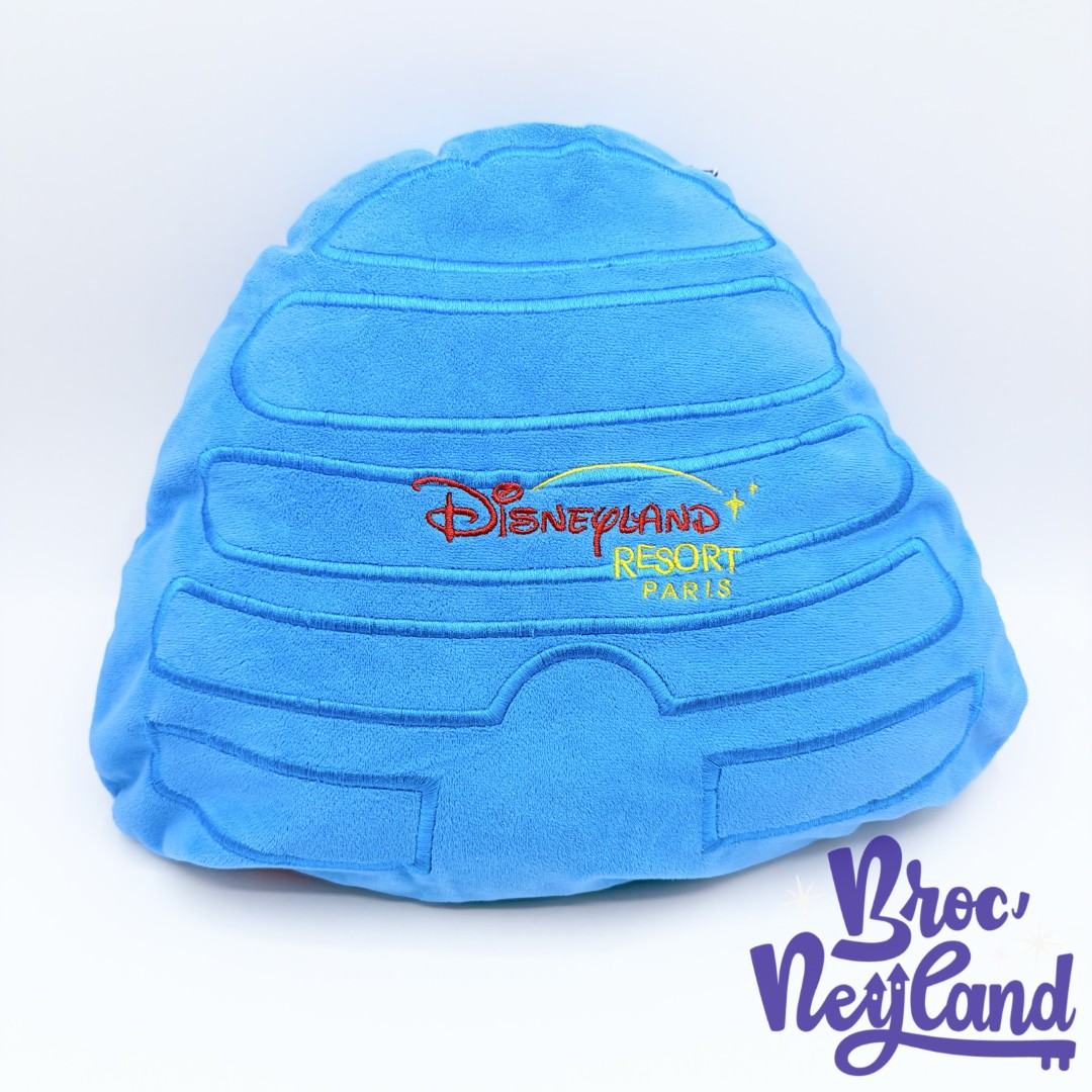 Coussin-Winnie-ourson-Portrait-Disneyland-Paris-disney-ruche-bleu (1)