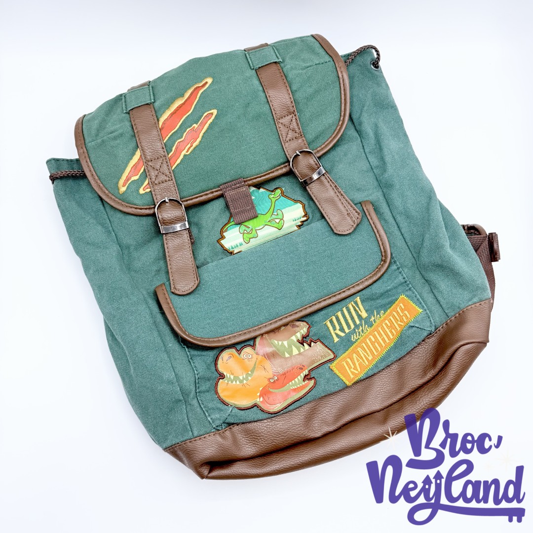 Sac-à-dos-Le-Voyage-Arlo-Disney-Store-2015-Run-with-the-Ranchers-vert (3)