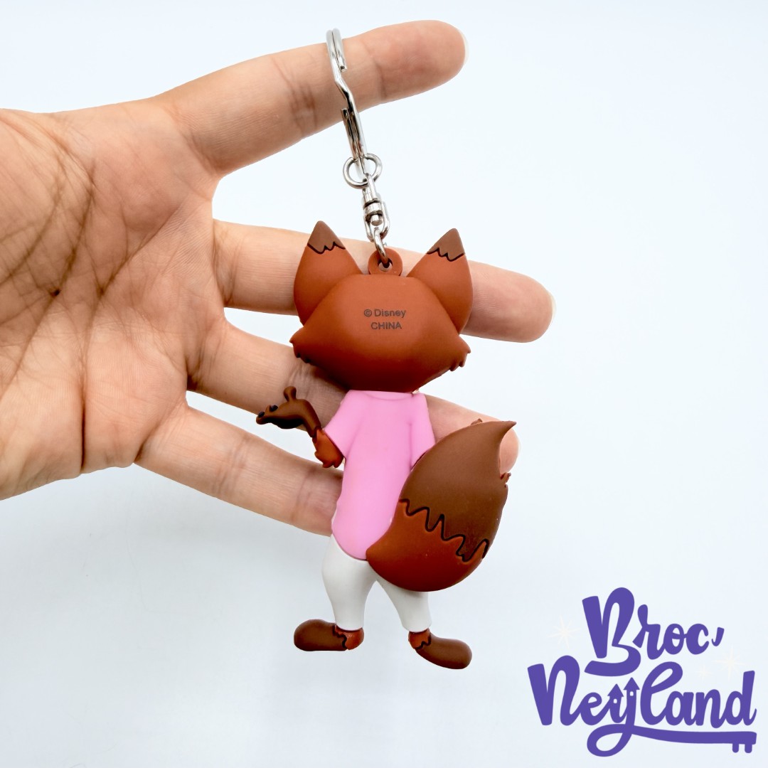 Porte-clés-Nick-Wilde-Zootopie-2-Disneyland-Disney-figurine-plastique (2)