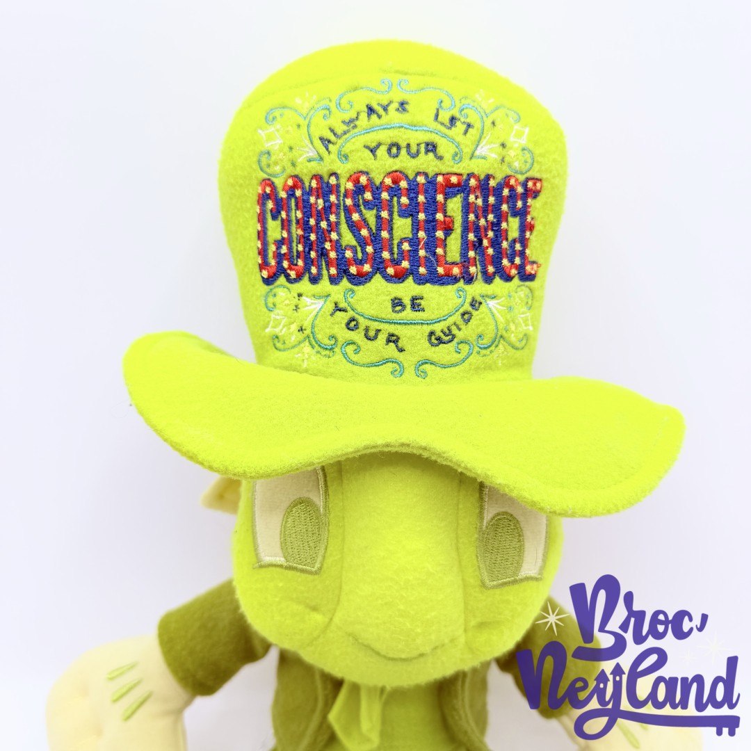 Peluche-jiminy-cricket-Disney-Wisdom-Series-7-of-12-Édition-limitée-Disney-Store-2019-Pinocchio-vert-42-cm (5)