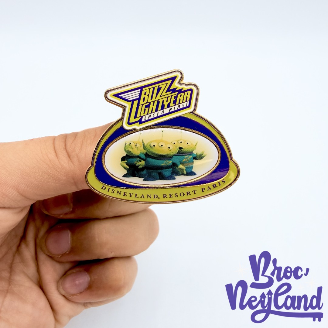 Pin-aliens-Edition-Limitée-1200-EX-Disneyland-Paris-2006-Buzz-Lightyear-Laser-Blast-46119 (1)