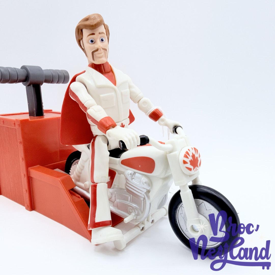 Jouet-figurine-Duke-Caboom-Stunt-Racer-Toy-Story-4-Disney-Mattel-2018- moto-lanceur (4)
