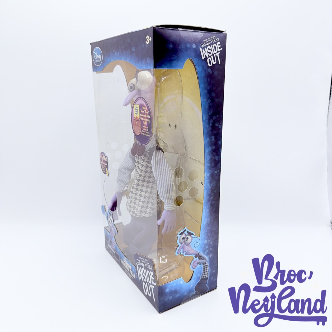 Poupée-parlante-Peur-de-luxe-Vice-Versa-Disney-Store -2015-Talking-Fear -interactive-violet (2)