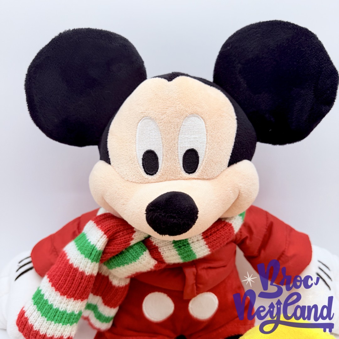 Peluche-Mickey-Mouse-Noël-Disney-Store-2010-manteau-rouge-écharpe-45-cm (2)