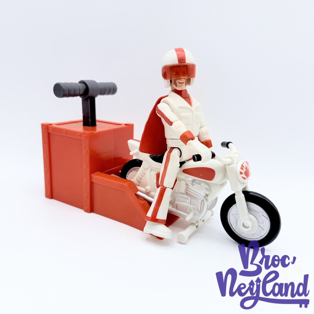Jouet-Figurine-Duke-Caboom-Stunt-Racer-Toy-Story-4-Disney-Mattel-2018-moto-lanceur (2)