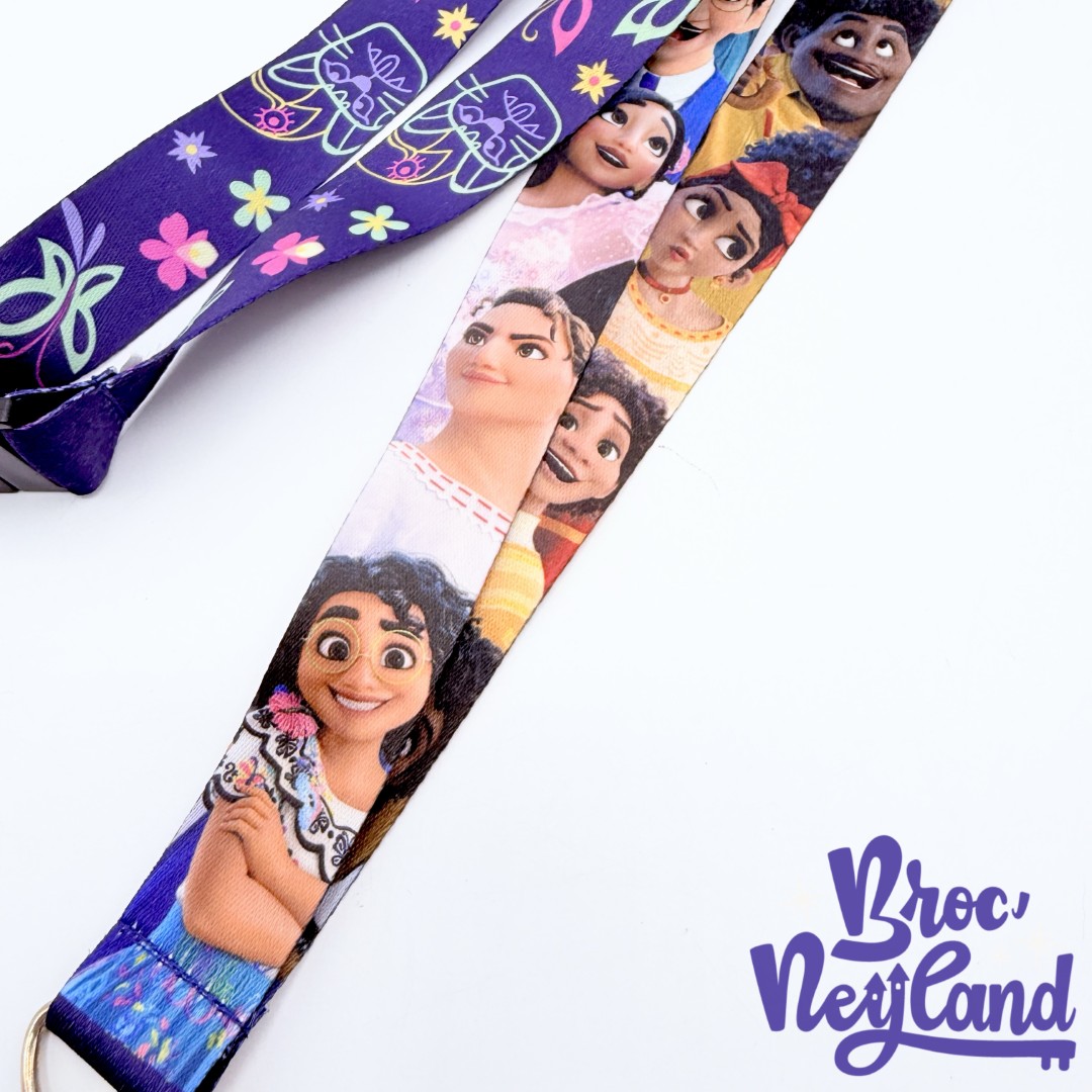 Lanière-Pins-Famille-Madrigal-Encanto-Disneyland-Paris-Disney-violet-cordon-tour-de-cou (2)