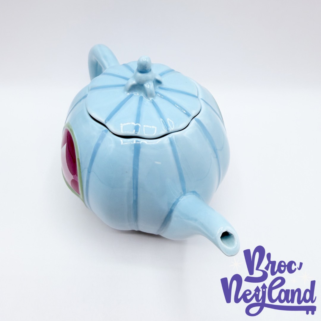 Théière-Cendrillon-Carrosse-Disney-ABYStyle-thé-bleu-relief-3D (4)