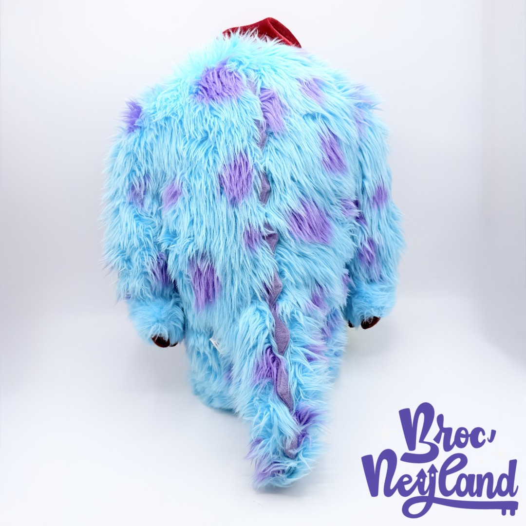 Peluche-Bob-Razowki-Sulli-Noël-Edition-Limitée-Disneyland-Paris-2017-Disney-Monstres-et-Cie-50-cm (6)