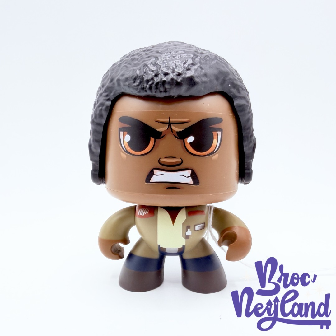 Figurine-Finn-Mighty-Muggs-Star-Wars-Disney-Hasbro-Résistance-soldat-multifaces-10-cm (2)