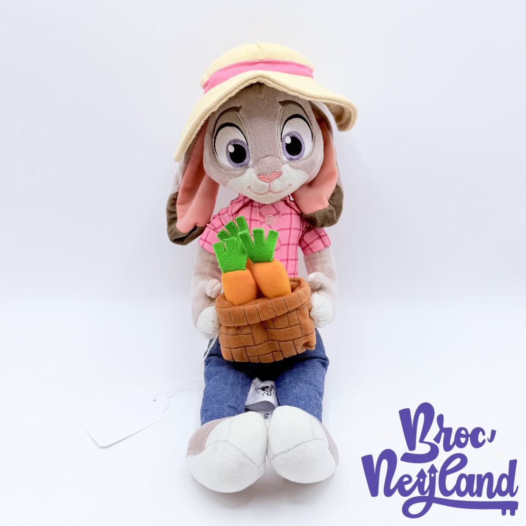 Peluche-Judy-Hopps-Zootopie-Disney-Store-2018-lapin-gris-chapeau-carottes-40-cm (4)