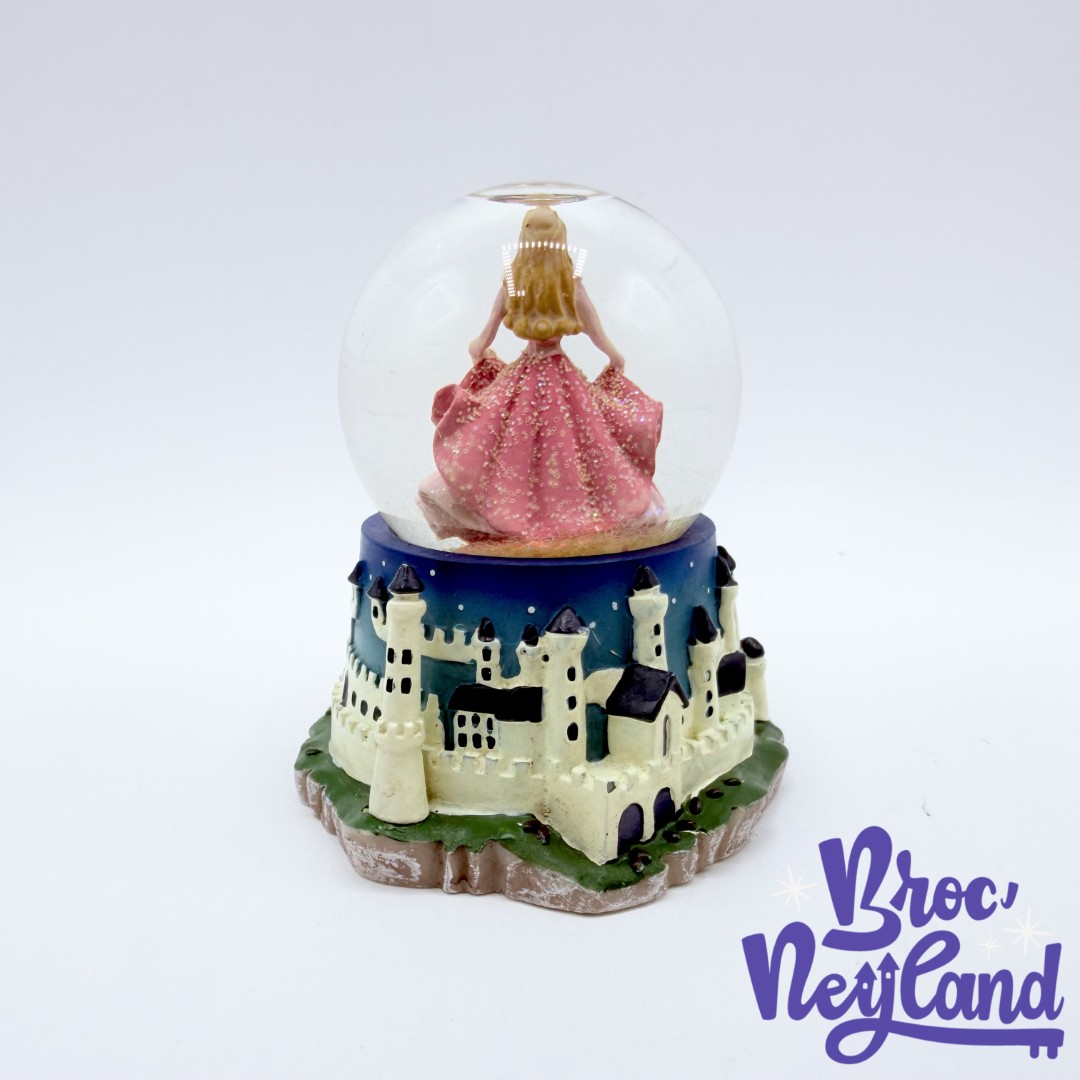 Boule-à-neige-Aurore-La-Belle-au-Bois-Dormant-Disney-mini-Snow-Globe-château-bleu-8-cm (2)