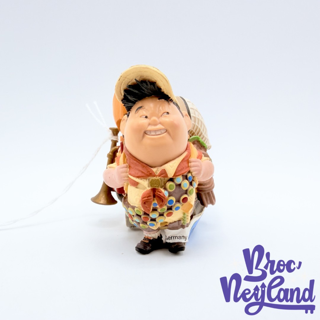 Figurine-Russel-Là-Haut-Disney-Bully-Scout-Explorateur-jaune-7-cm (4)