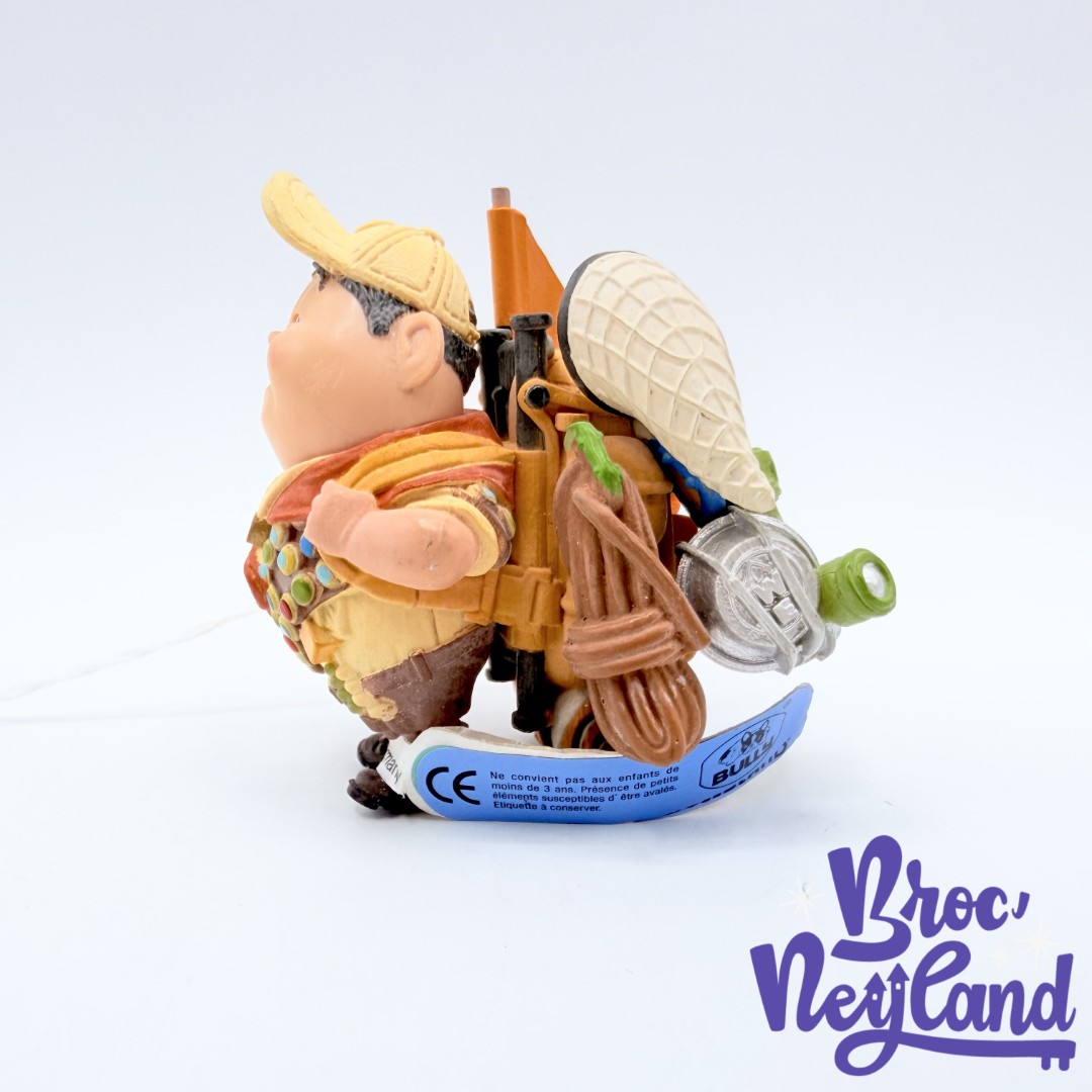 Figurine-Russel-Là-Haut-Disney-Bully-Scout-Explorateur-jaune-7-cm (3)