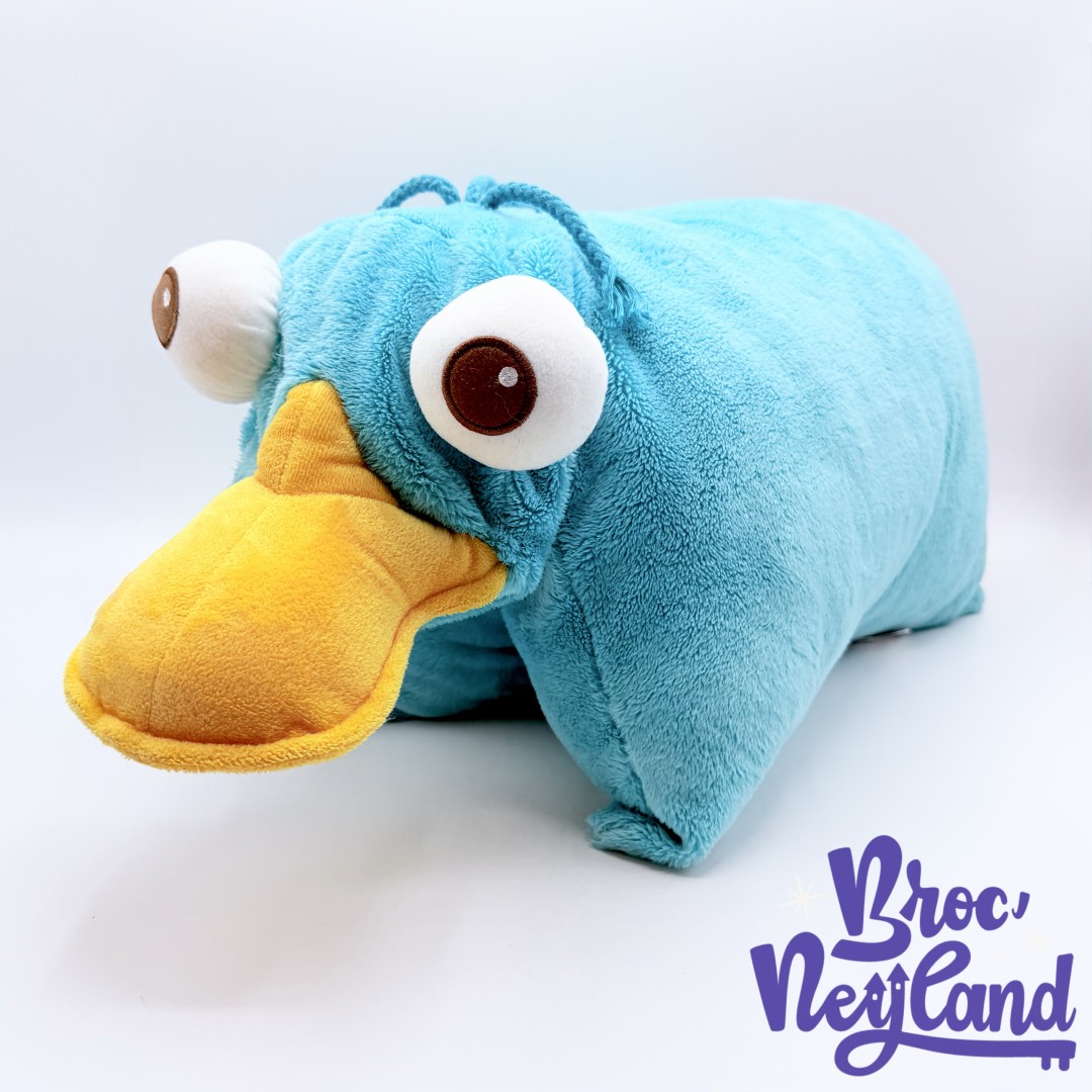 Coussin-perry-Ornithorynque-Disney-Parks-2015-Phinéas-et-Ferb-peluche-oreiller-pliable-canard-bleu (5)