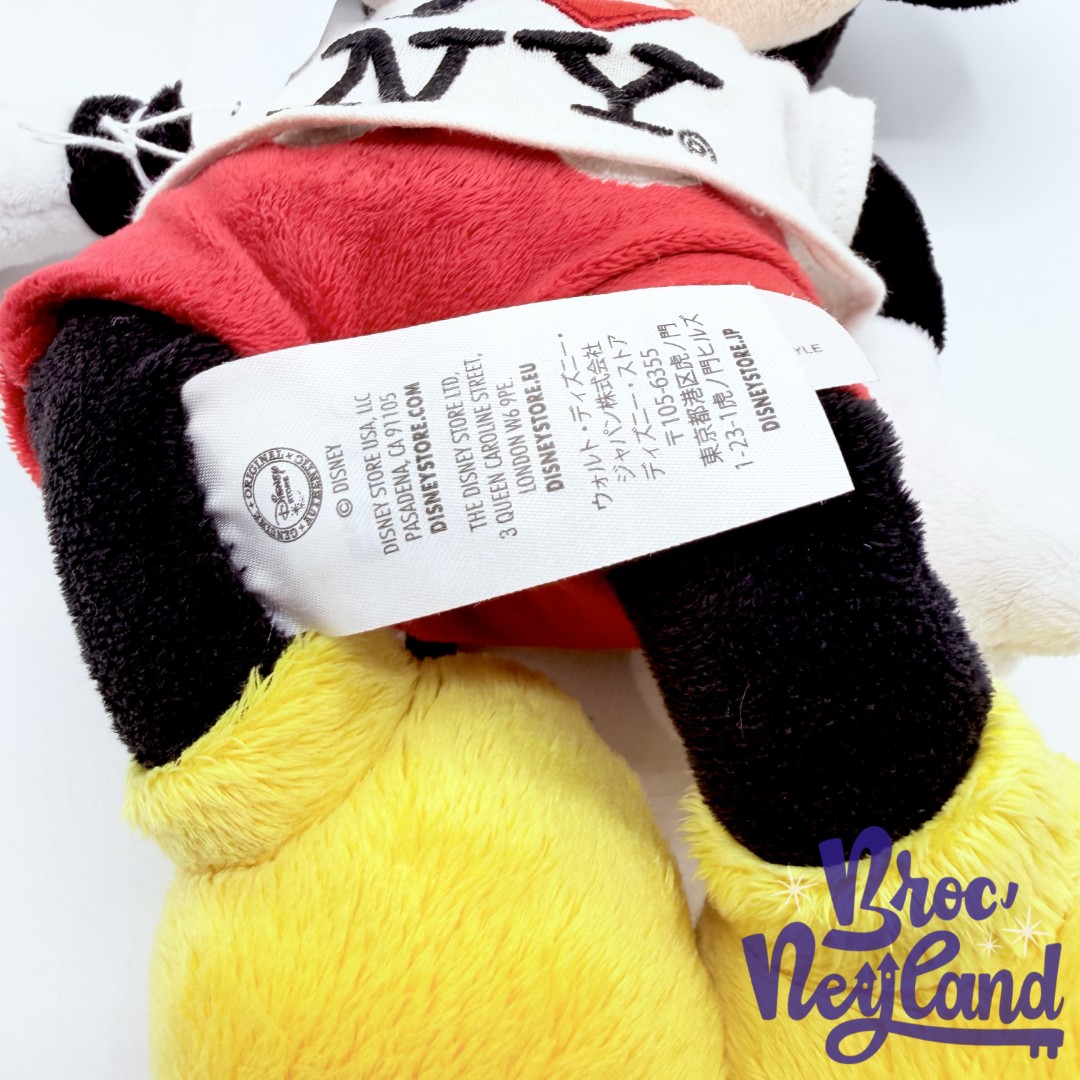 Peluche-Mickey-Mouse-I-Love-NY-Disney-Store-2017-tee-shirt-écusson-32-cm (4)