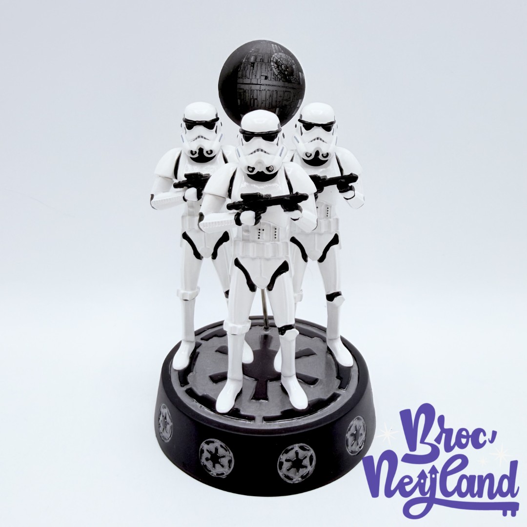 Figurine-Stormtroope-star-Wars-Disneyland-Paris-2020-Disney-porte-accroche-photo-résine-soldat-blanc-18-cm (3)
