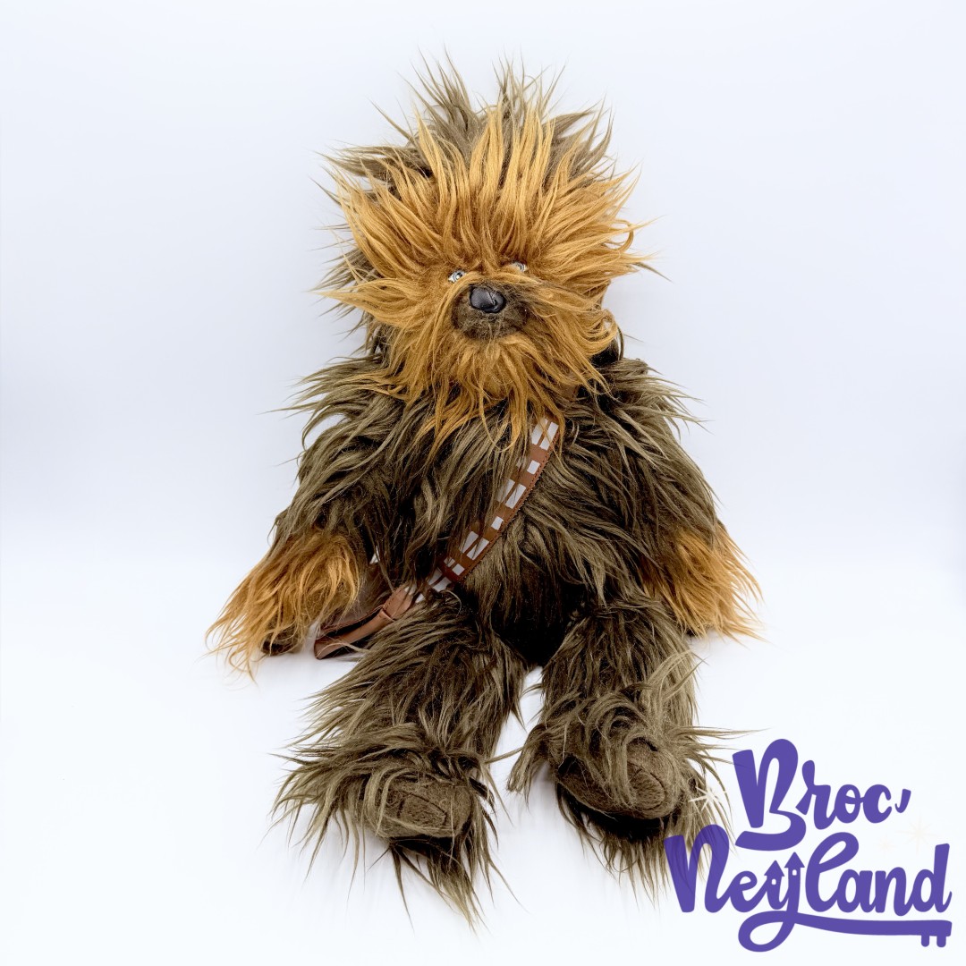 Peluche-Chewbacca-Star-Wars-disneyland-Paris-2017-Disney- Wookie-marron-45-cm (4)
