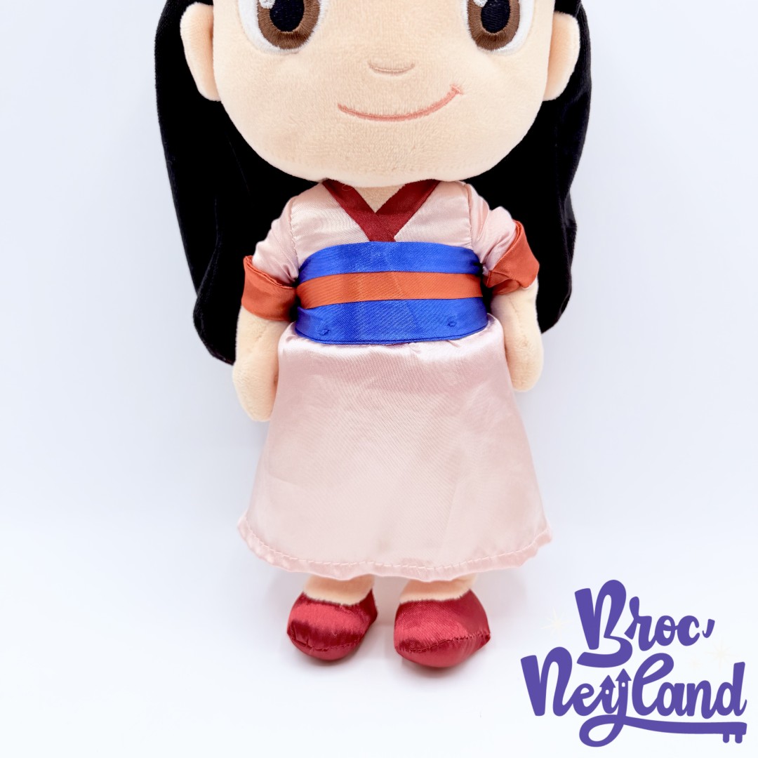Peluche-Mulan-Disney-Store-2015-petite-fille-enfant-30-cm (4)