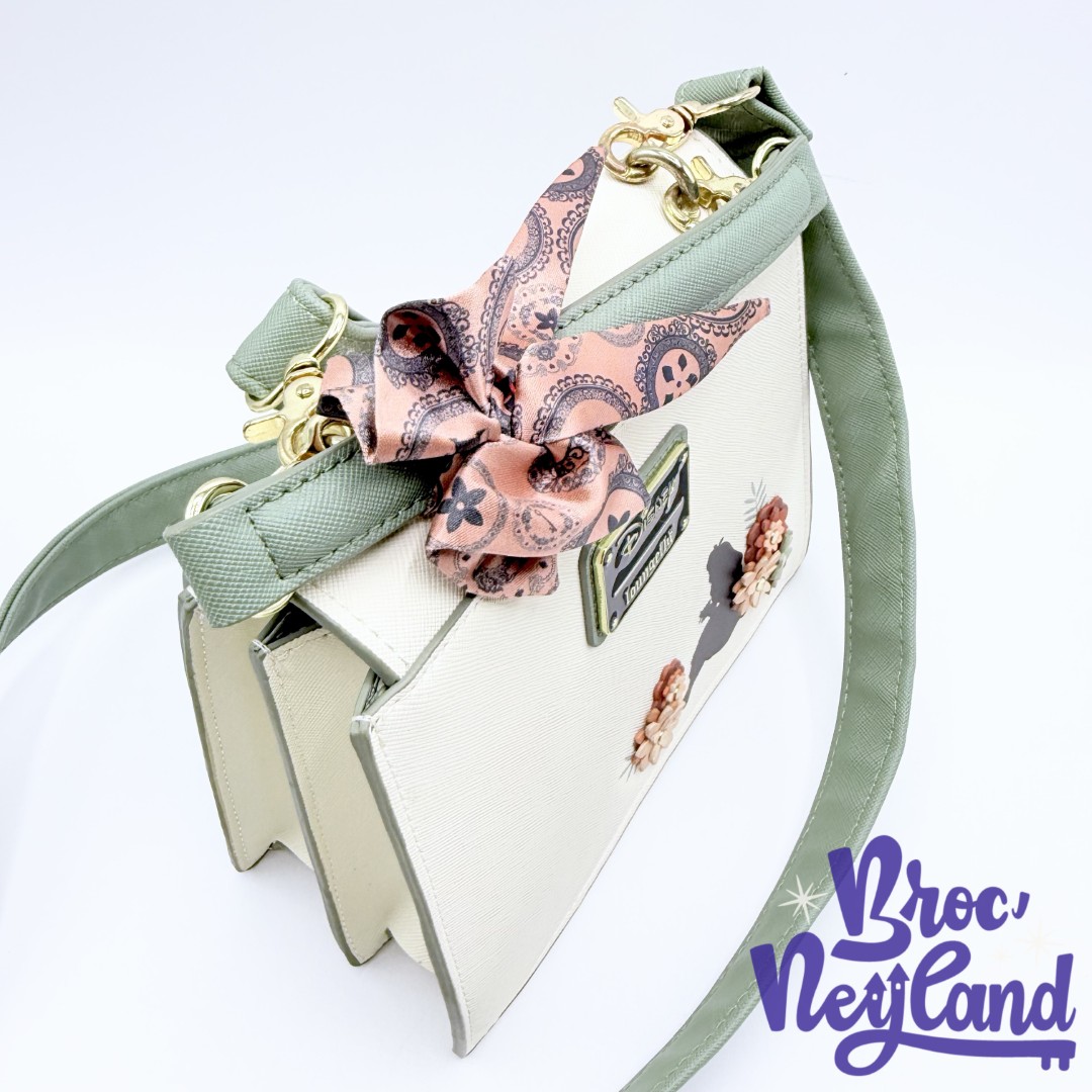 Sac-à-bandoulière-Loungefly-Alice-au-Pays-des-Merveilles-Silhouettes-Floral-Disney (1)