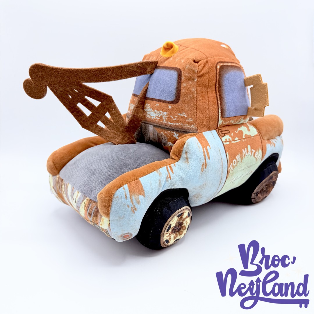 Peluche-Martin-XL-Cars-Disney-Nicotoy-voiture-marron-dépanneuse-40-cm (2)
