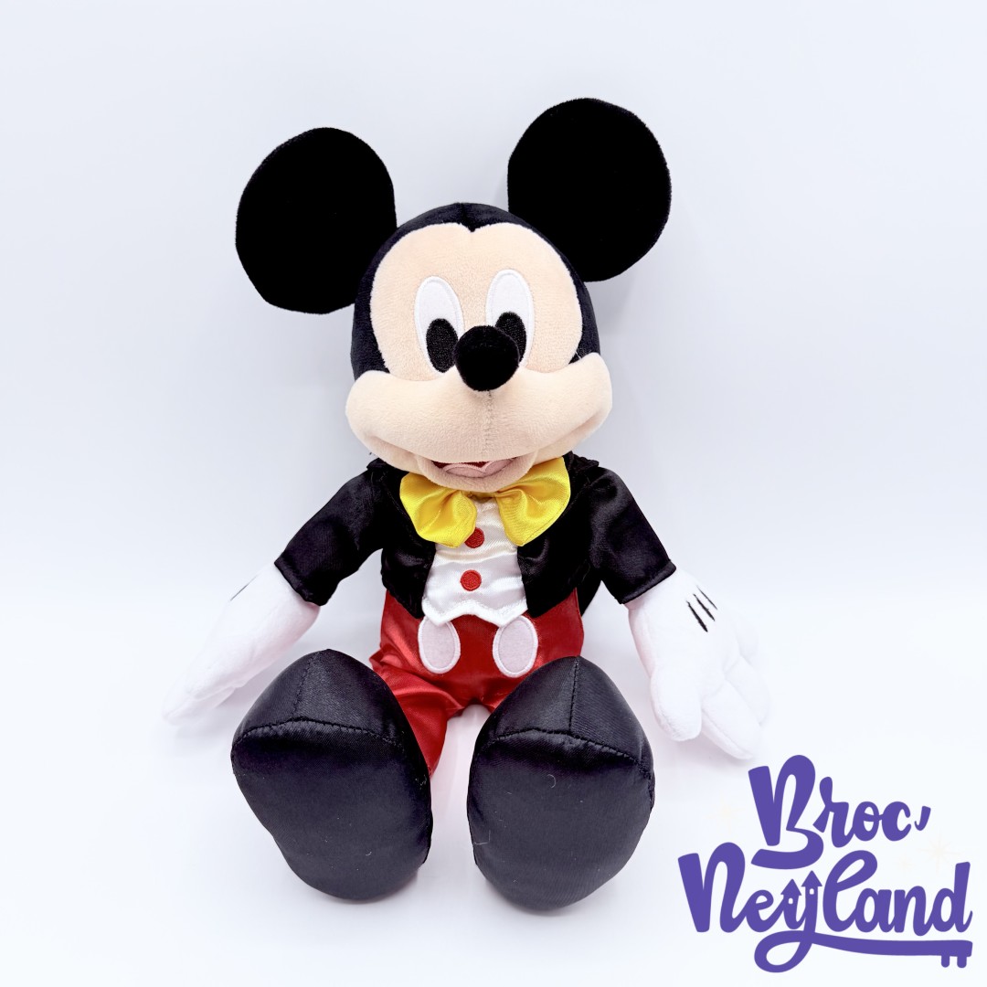 Peluche-Mickey-Mouse-Costume-Disneyland-Paris-2019-Disney-noir-rouge-smoking-34-cm (4)