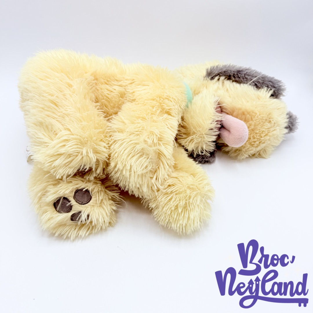 Peluche-Pluto-poils-longs-Disneyland-Paris-Disney-chien-jaune-40-cm (1)