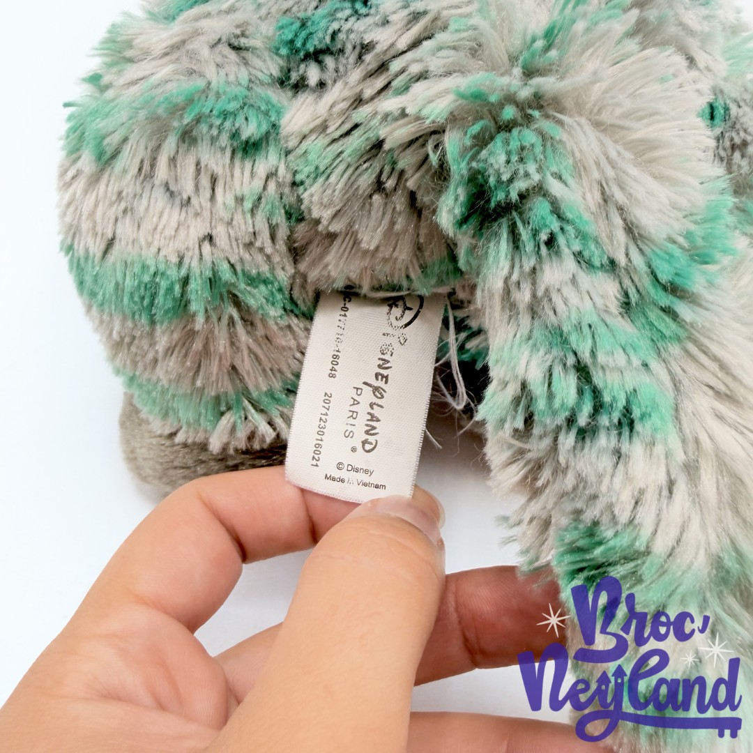 Peluche-Chat-Cheshire-Live-Action-Disneyland-2016-Disney-Alice-au-pays-des-merveilles-chat-bleu-gris-28-cm (4)