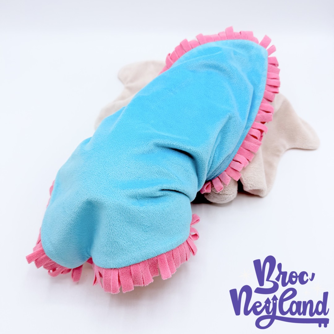Peluche-Dumbo-éléphant-Disney-Babies-Disneyland-couffin-couverture-bleu-cirque (5)