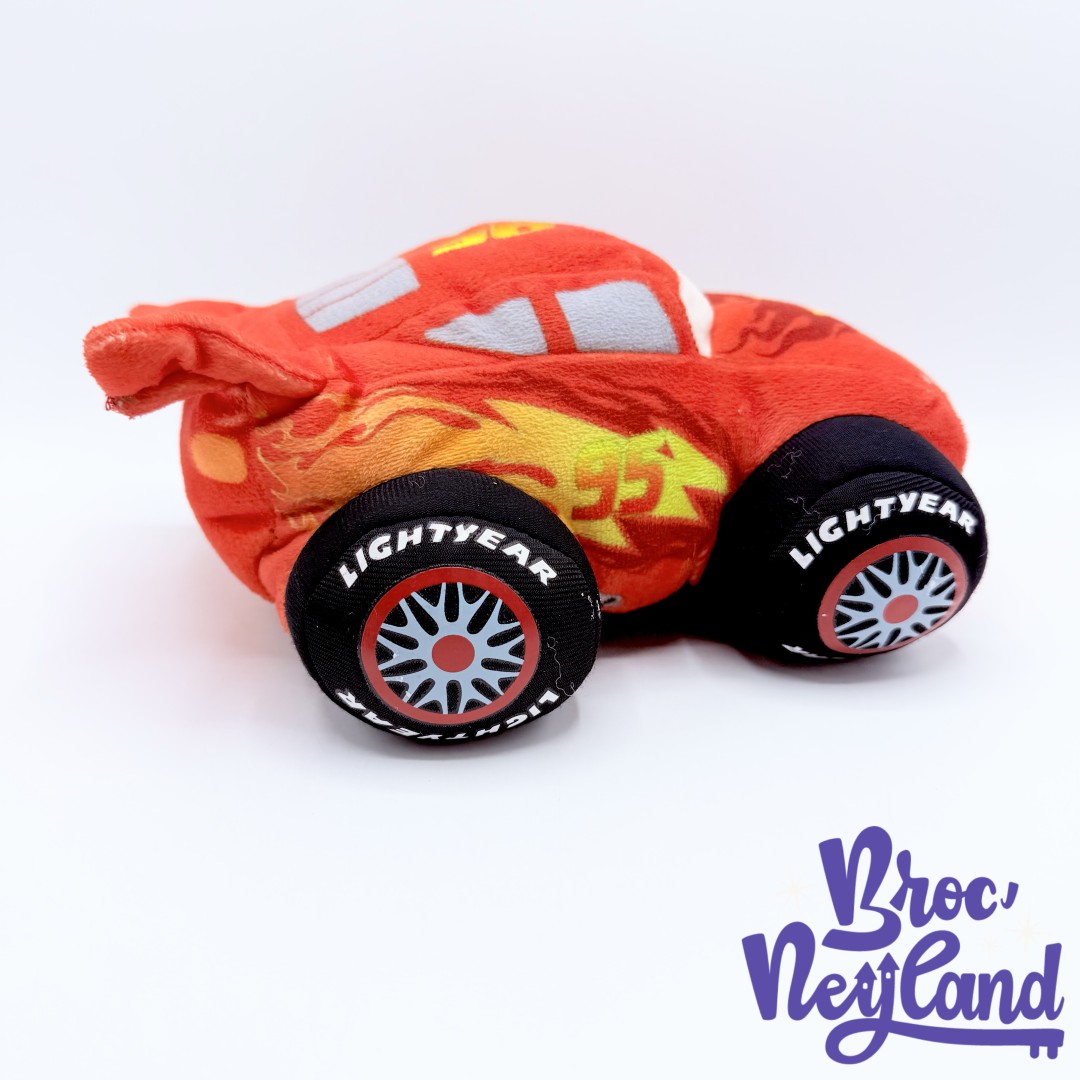 Peluche-flash-McQueen-mini-Cars-Disney-voiture-course-rouge-20-cm (1)