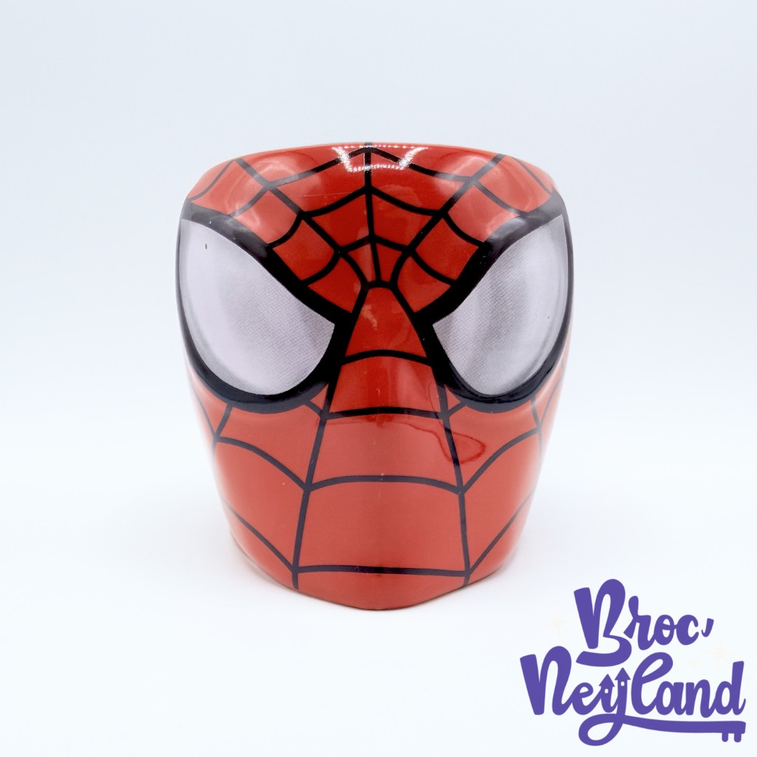 Tasse-Spider-Man-Disney-Store-mug-Marvel-visage-super-héros-relief-3D (3)