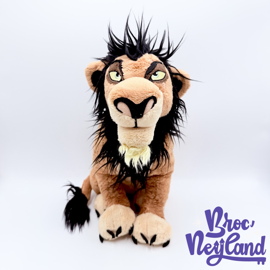 Peluche-Scar-Disney-Store-Le-Roi-Lion-méchant-cicatrice-38-cm (6)