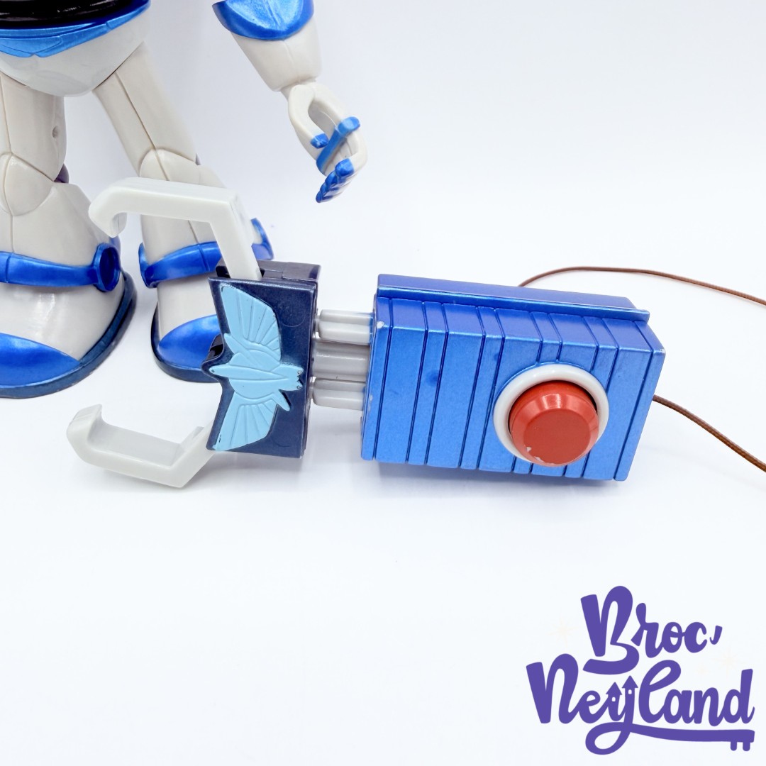 Jouet-Figurine-Buzz-Eclair-Space-Rescue-Code-Blue-Disney-Store-Toy-Story-and-Beyond (1)
