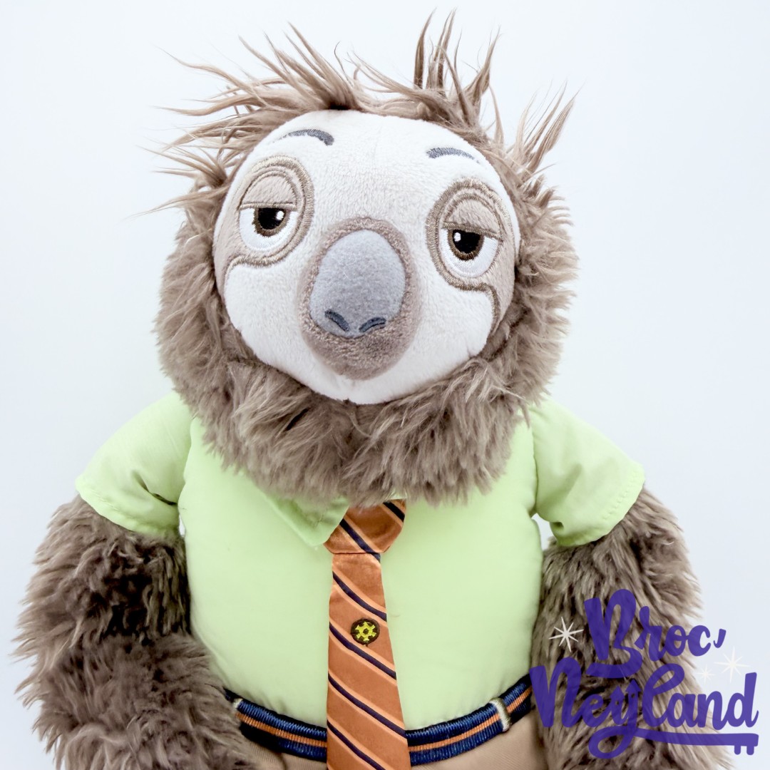 Peluche-Flash-Slothmore-Zootopie-Disney-Store-2015-paresseux-cravate-38-cm (5)