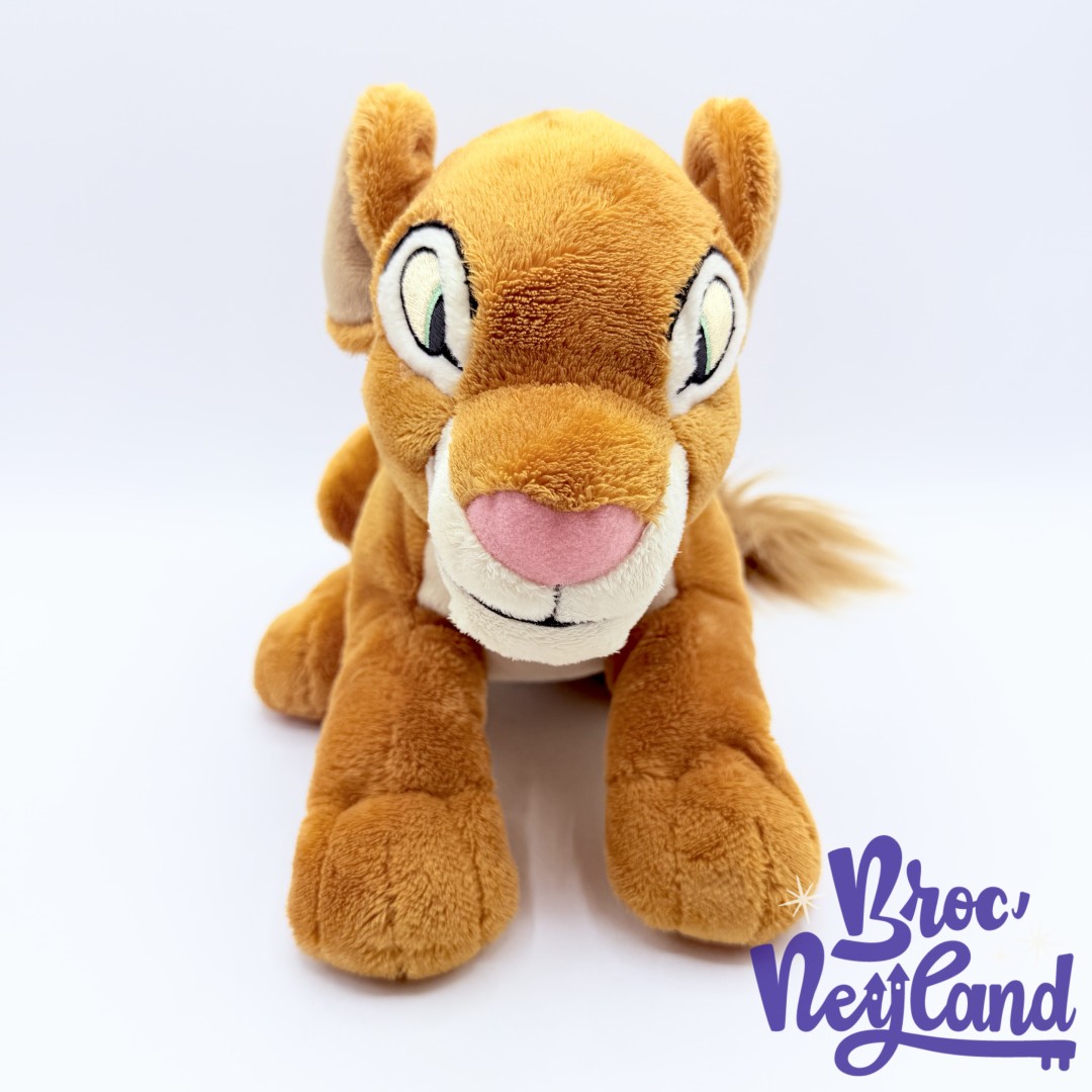 Peluche-Nala-Le-Roi-Lion-Disneyland-Resort-Paris-Disney-couché-orange-28-cm (2)