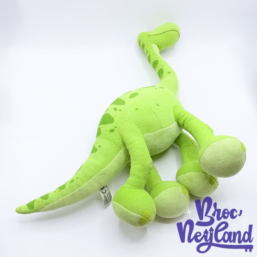 Peluche-Arlo-Disneyland-Paris-Disney-Le-Voyage-Arlo-dinosaure-vert-50-cm (4)
