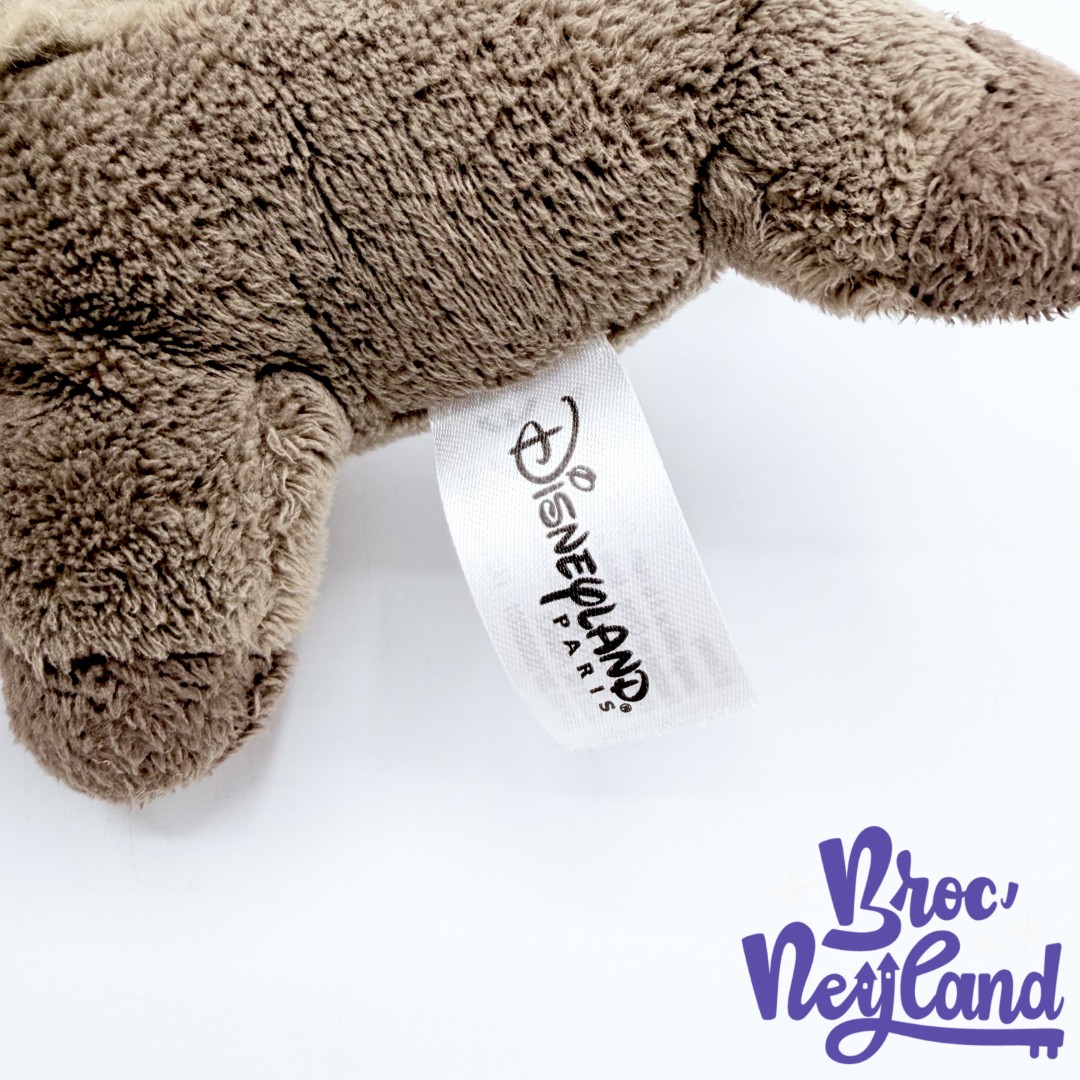 Peluche-Mini-Sven-Naïf-Disneyland-Paris-2019-Disney-La-Reine-des-Neiges-renne-gris-18-cm (4)