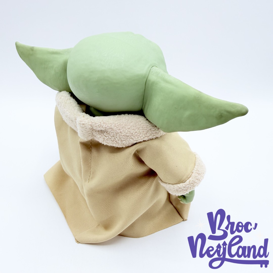 Figurine-Grogu-The-Mandalorian-Edition-Animatronique-Star-Wars-Disney-Hasbro-2020-interactif-20-cm (4)