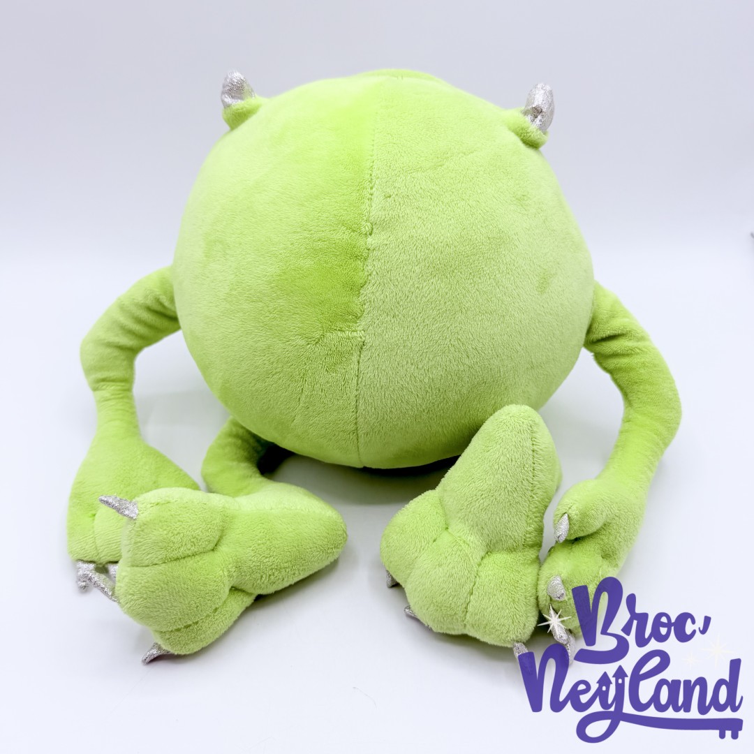 Peluche-Bob-Razowski-Disney-Store-Exclusive-Monstres-et-Cie-vert-oeil-écusson-35-cm (5)