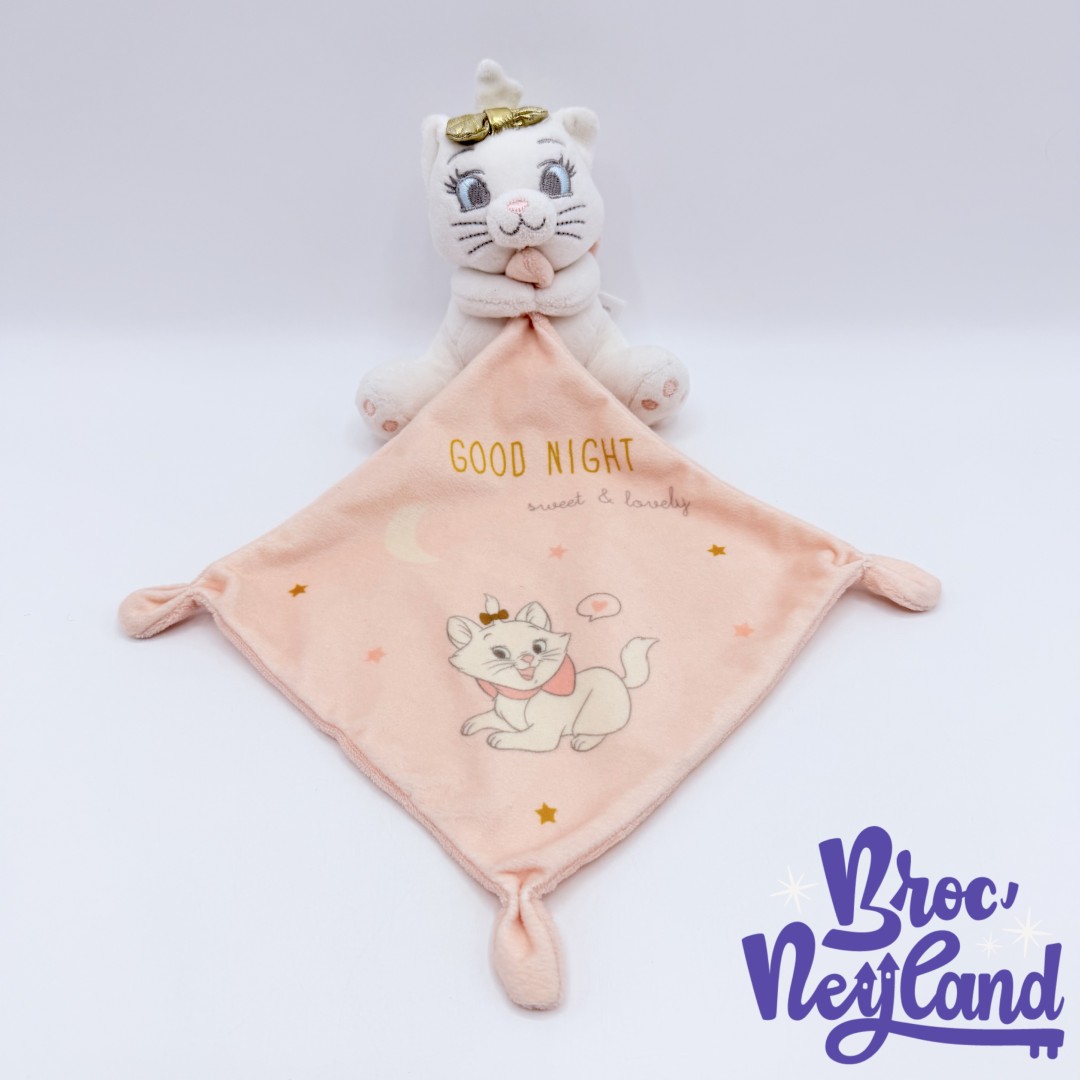 Peluche-Doudou-Marie-Les-Aristochats-Disney-Simba-Toys-Good-Night-sweet-lovely-carré-rose (4)