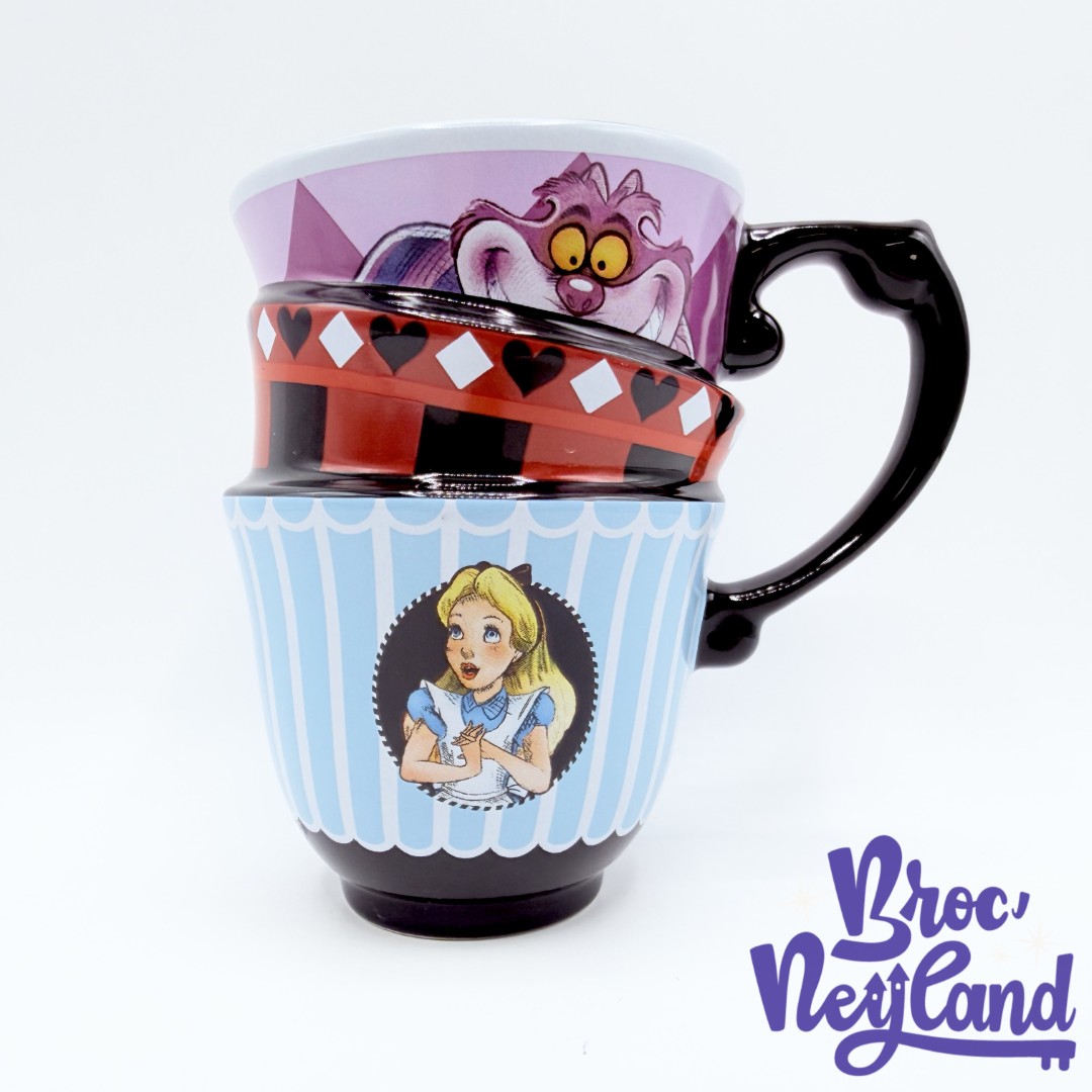 Tasse-Alice-au-pays-des-merveilles-Disney-Parks-2020-mug-empilé-couleurs (3)