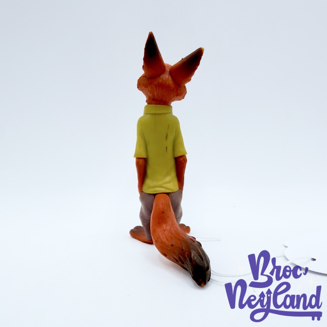 Figurine-Nick-Wilde-Zootopie-Disney-Bullyland-renard-cravate-11-cm (2)